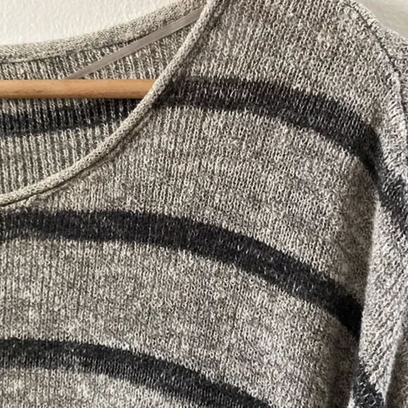 Free People Striped Slouchy Gray Striped Sweater Tunic Small - Picture 2 of 4